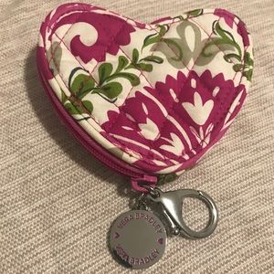 NWOT Vera Bradley heart coin case